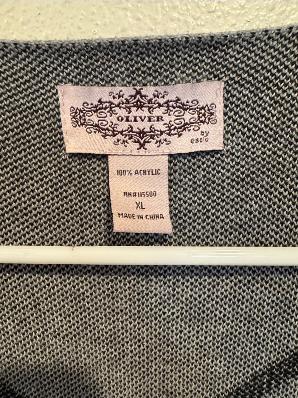 Oliver Open-Front Gray & White Geometric Cardigan - Picture 2 of 5